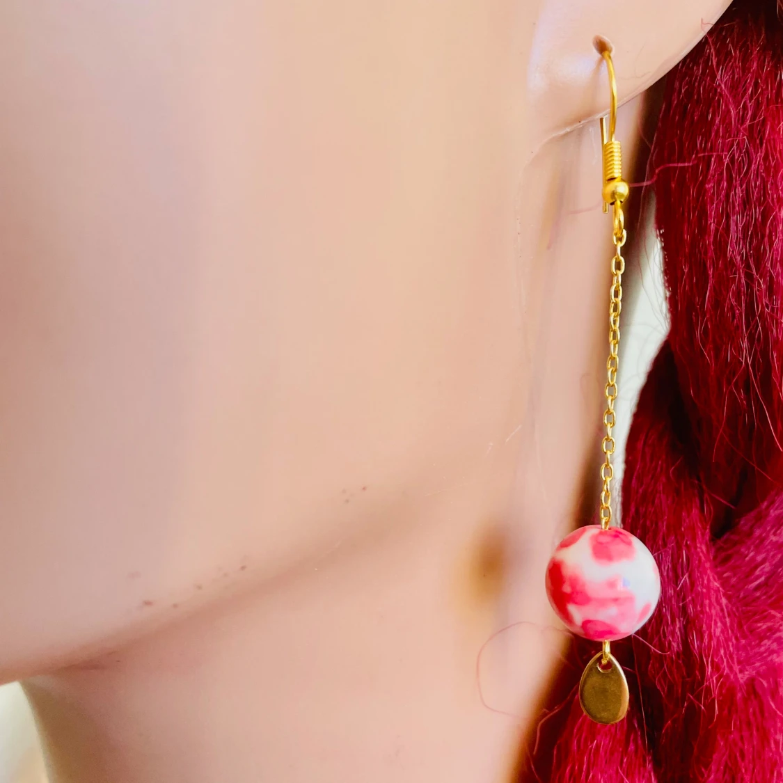 By prisförslag- 1 st Långt örhänge med rosa och vit pärla - 1