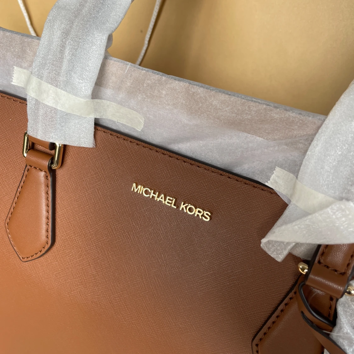 Helt ny Michael Kors väska - 90