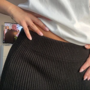 Stickad kjol zara - Stickad kjol från zara  Kommer ej till användning 🫶🏼