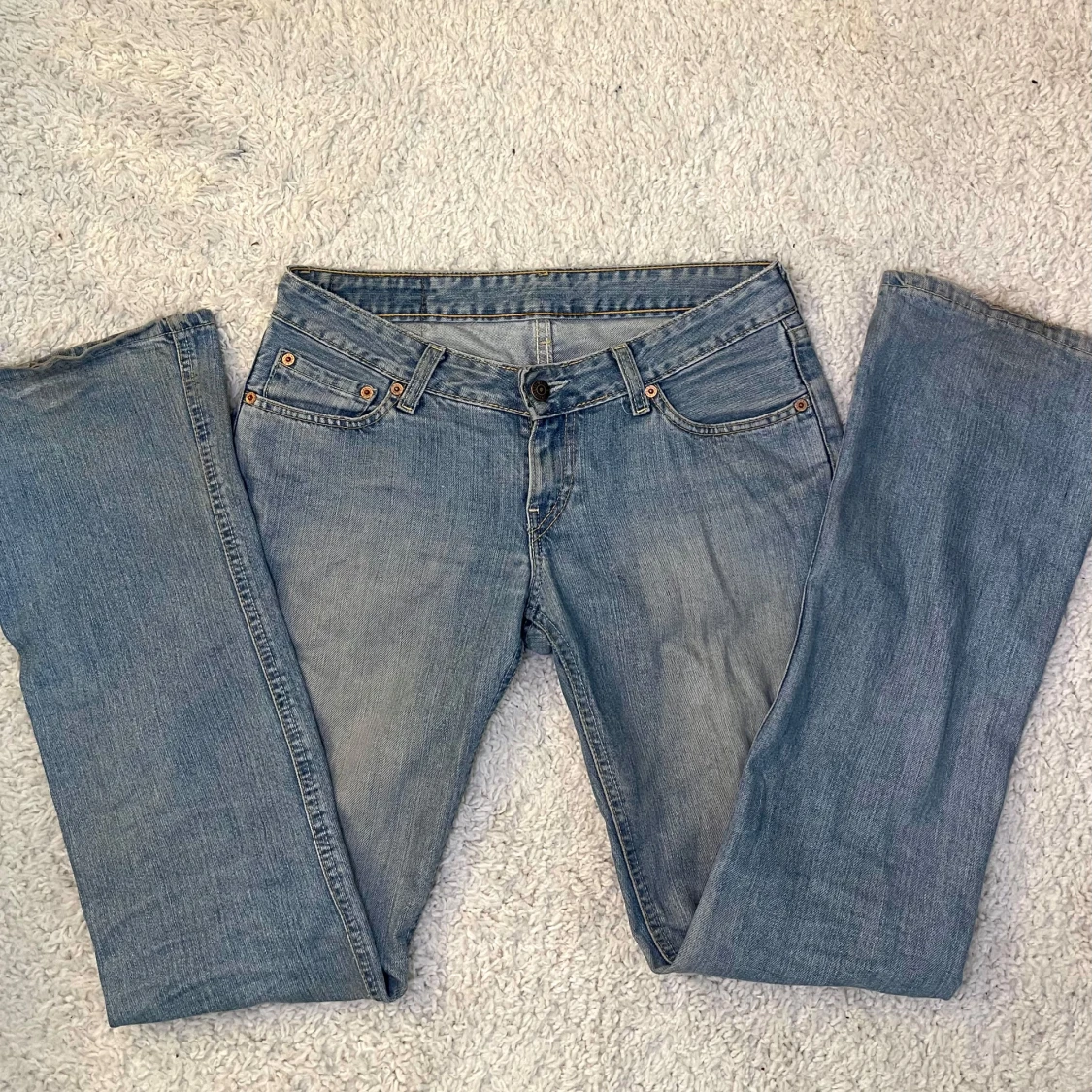 Lågmidjade bootcut jeans ifrån Levi’s