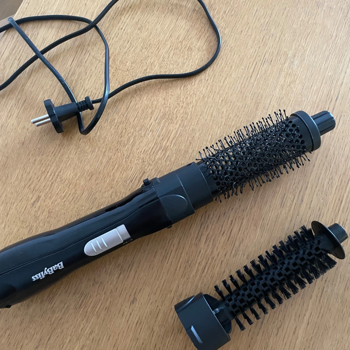 Babyliss- SHAPE & SMOOTH AS82E