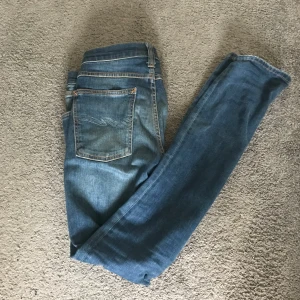 Nudie Jeans - Säljer dessa feta Nudie jeans, inga defekter. Tar ej byten, pris kan diskuteras vid snabb affär.