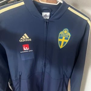 Sverige kofta  - Skick 10/10