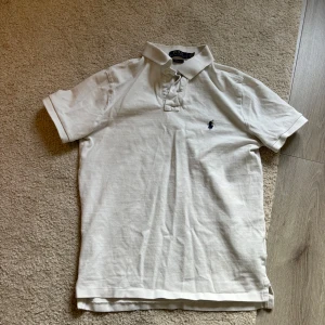 Polo Ralph lauren  - Superbra skick 