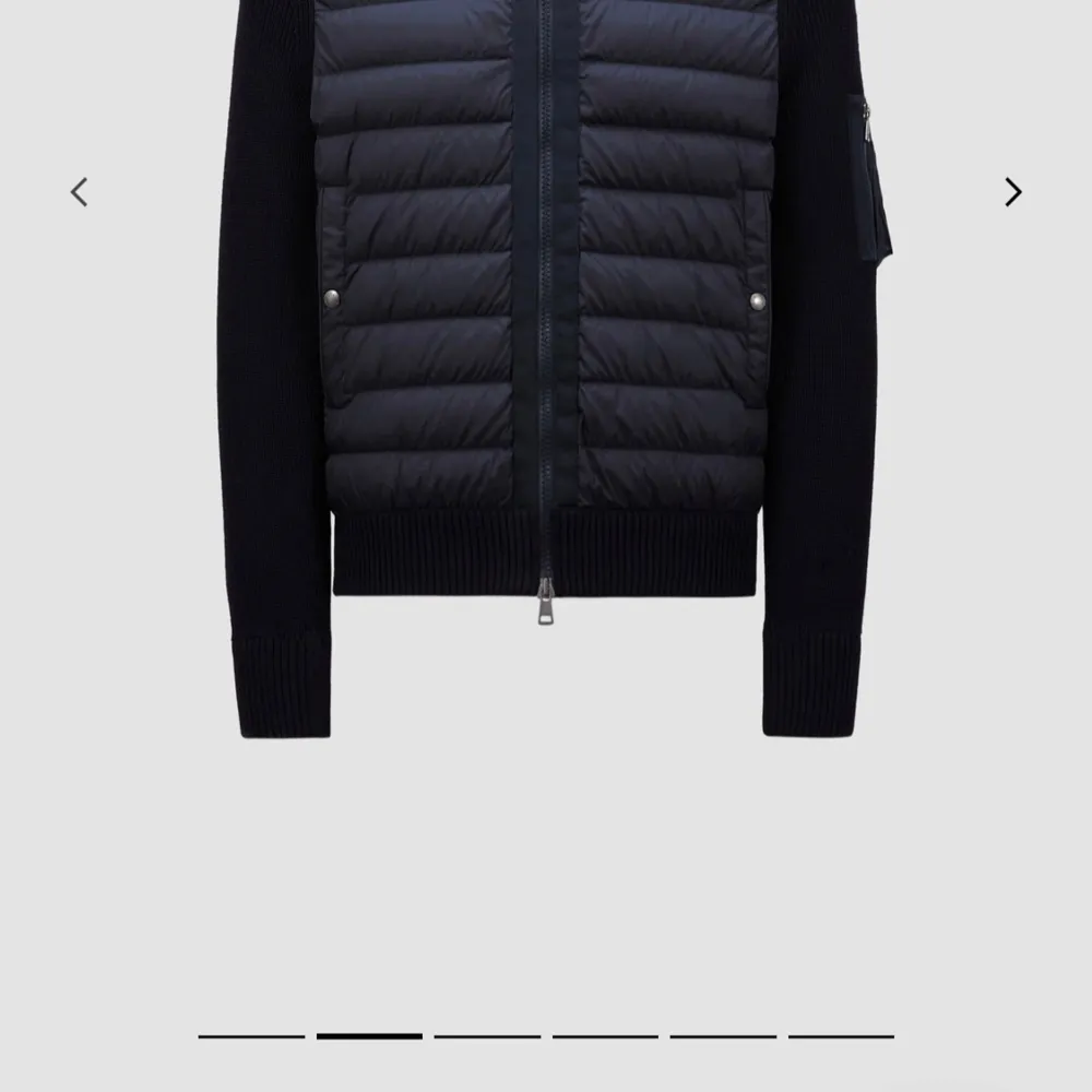 Navy blue cardigan ny skick. Använd fåtal gånger storlek S. Nfc funkar som den ska. Jackor.