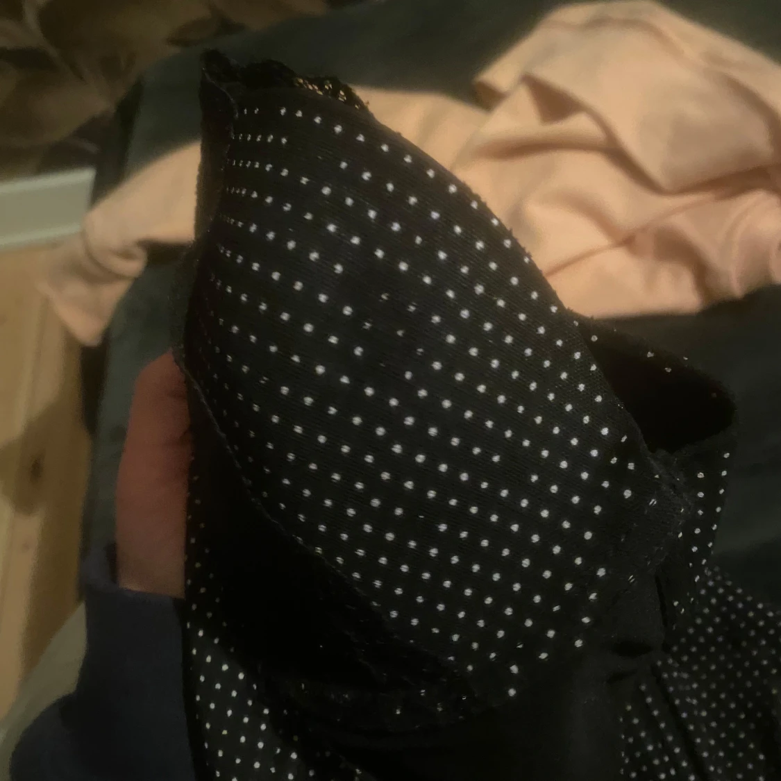 Svart korsett med glittriga detaljer - 92