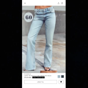 Ljusblå bootcut jeans - Säljer ett par ljusblå bootcut jeans i nyskick, tvättade en gång. Storlek 34💕