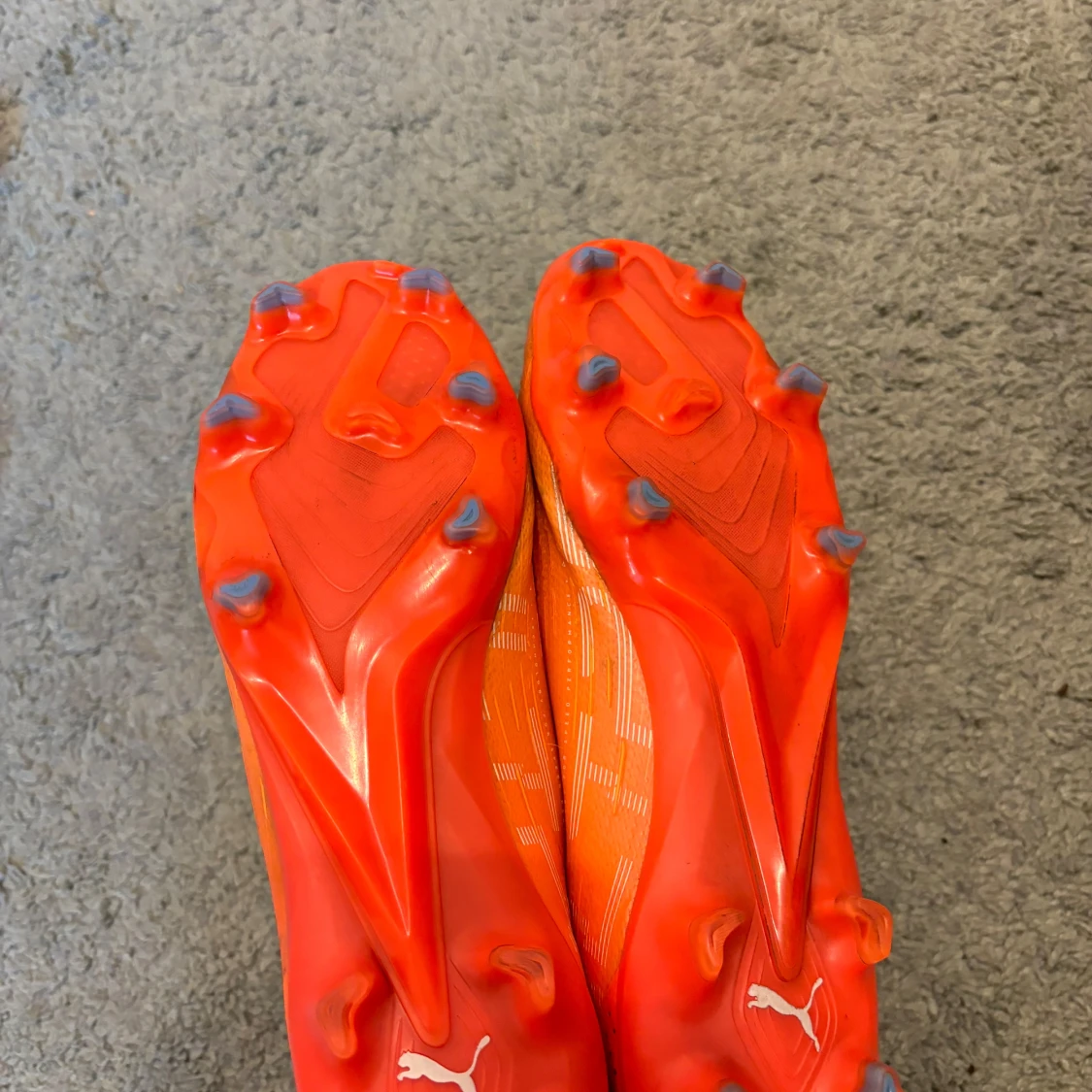 Orange fotbollsskor från Puma - 91