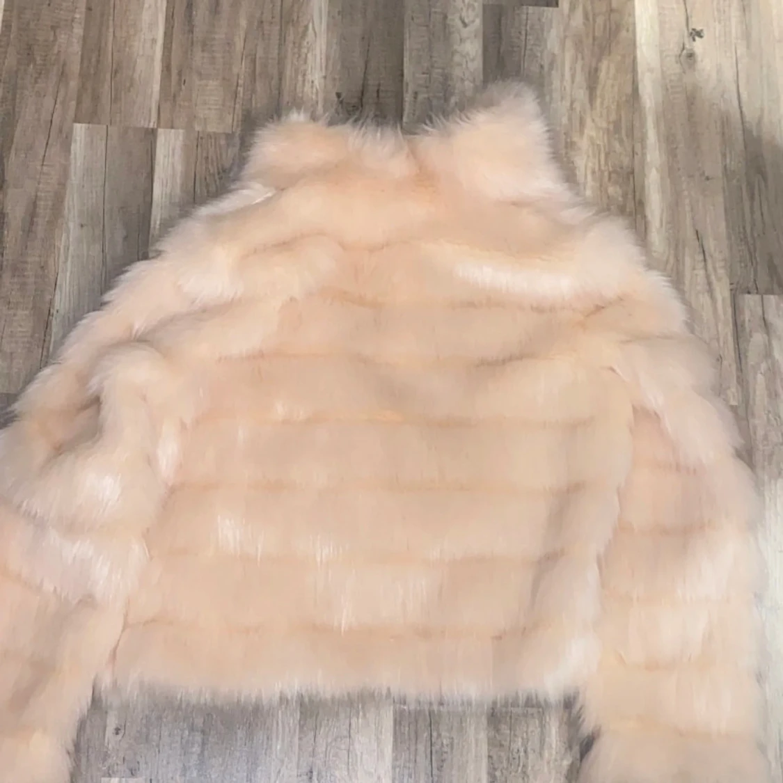 Pälsjacka från Guess - 2