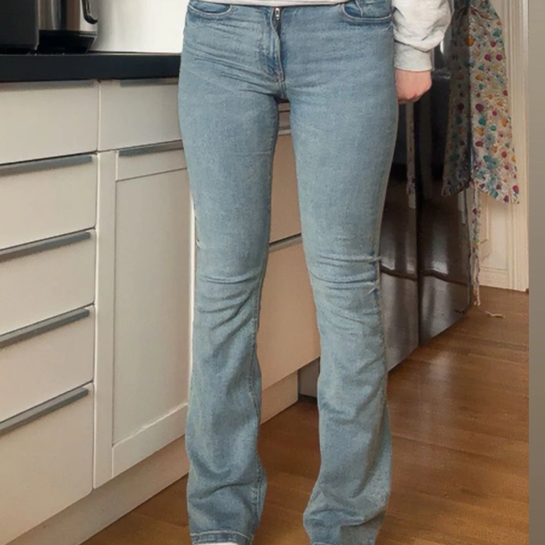 Blå bootcut jeans
