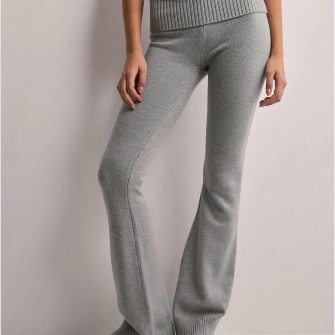 Stickade mjukis byxor