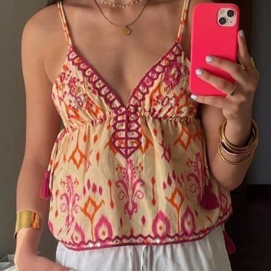 Mönstrad ärmlös topp - 2