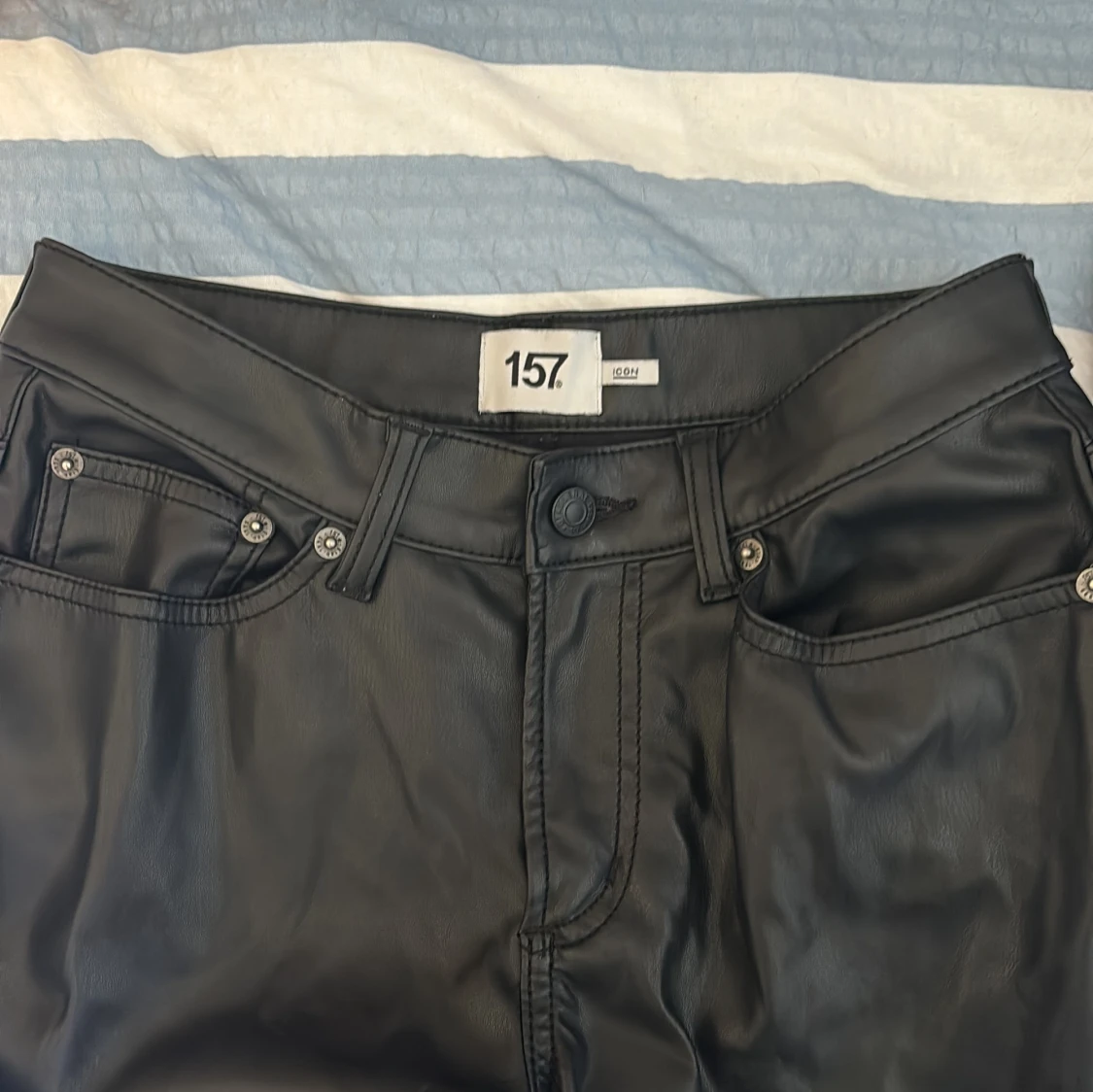 SKINNBYXOR strl Sđ€