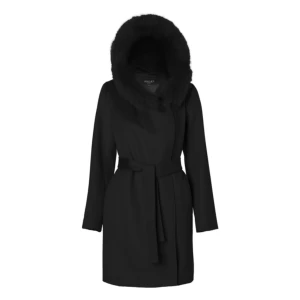 Hollies lucinda kappa - Säljer min lucinda kappa med äkta päls. Använt fåtal gånger, i bra kvalite. Knappen har lossnat men man kan enkelt sy på en knapp. Pris kan diskuteras men inköpspriset är: 5999 kr.  Kan mötas upp i Uppsala  