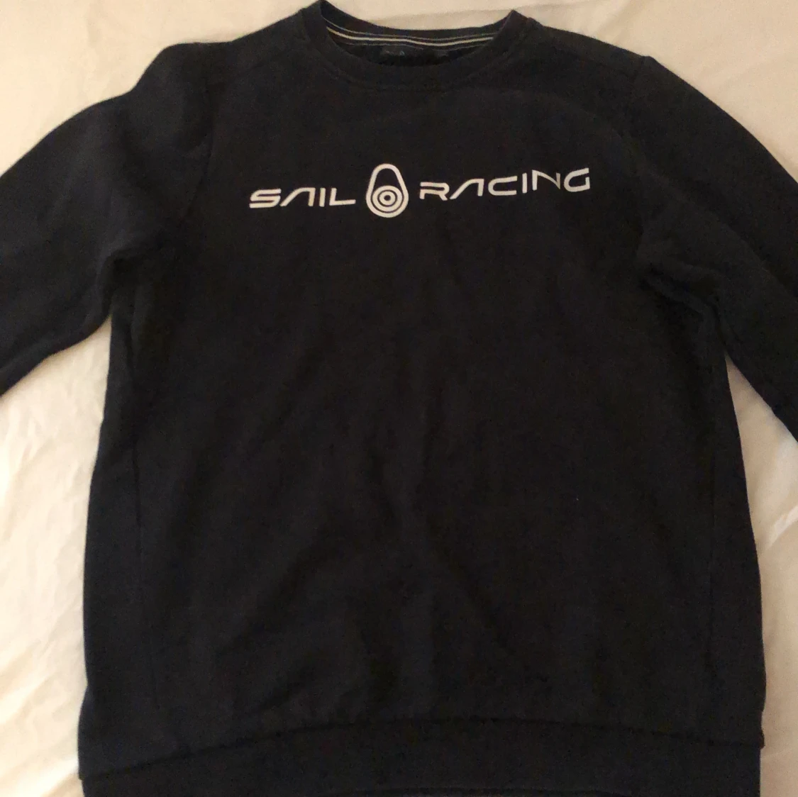 Svart tröja från Sail Racing