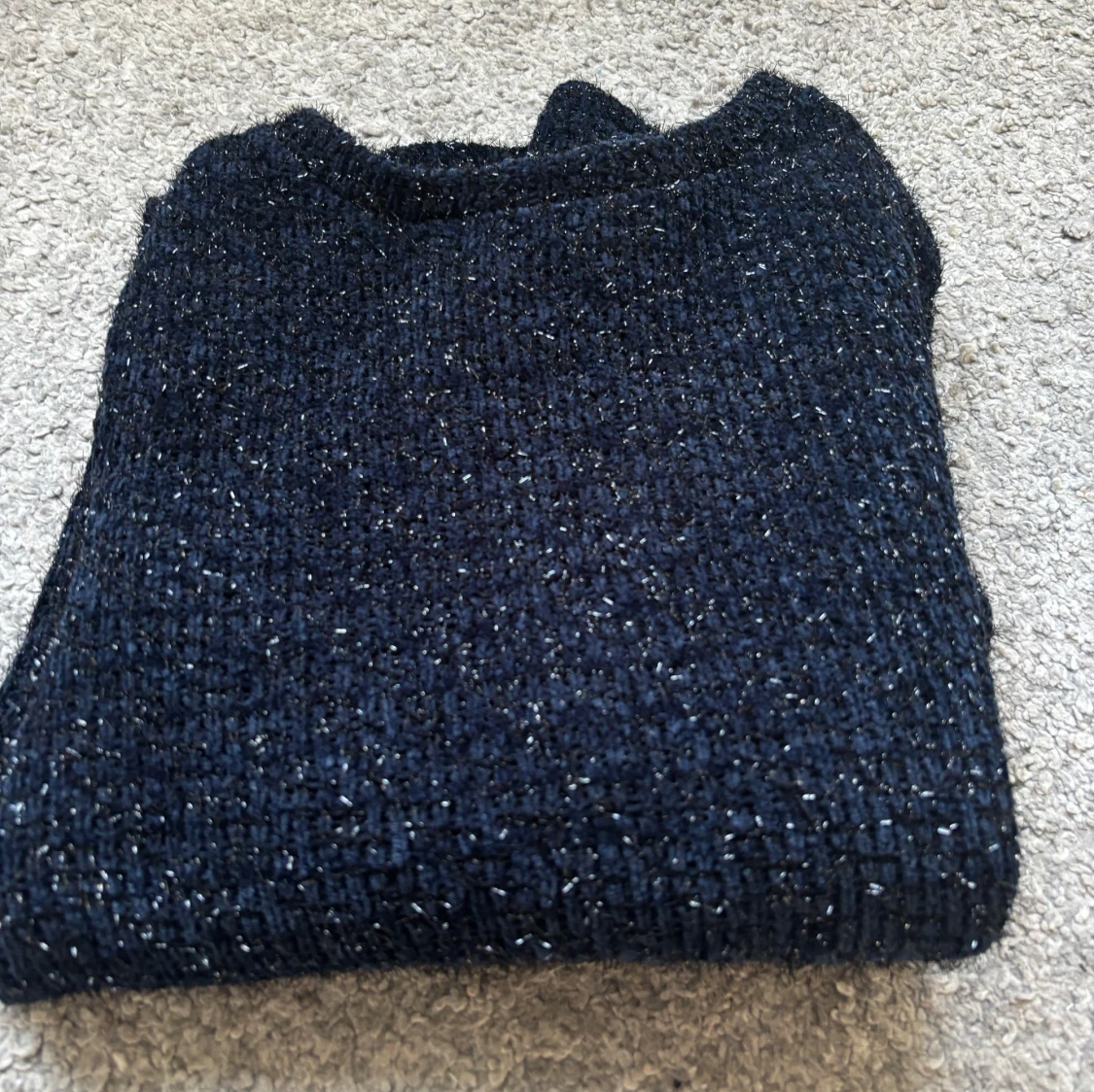 Stickad tröja  - 91