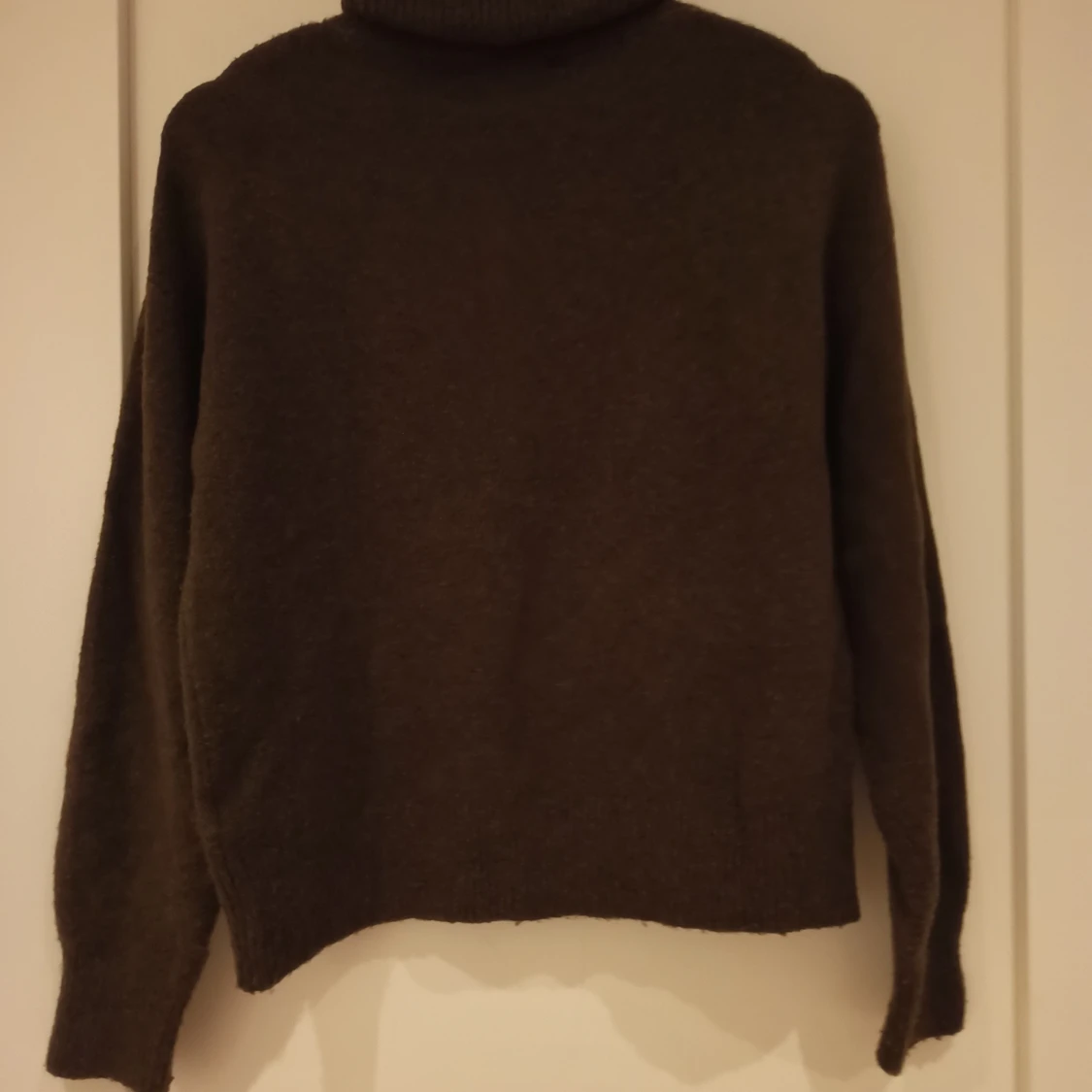 Brun polotröja från H&M - 92