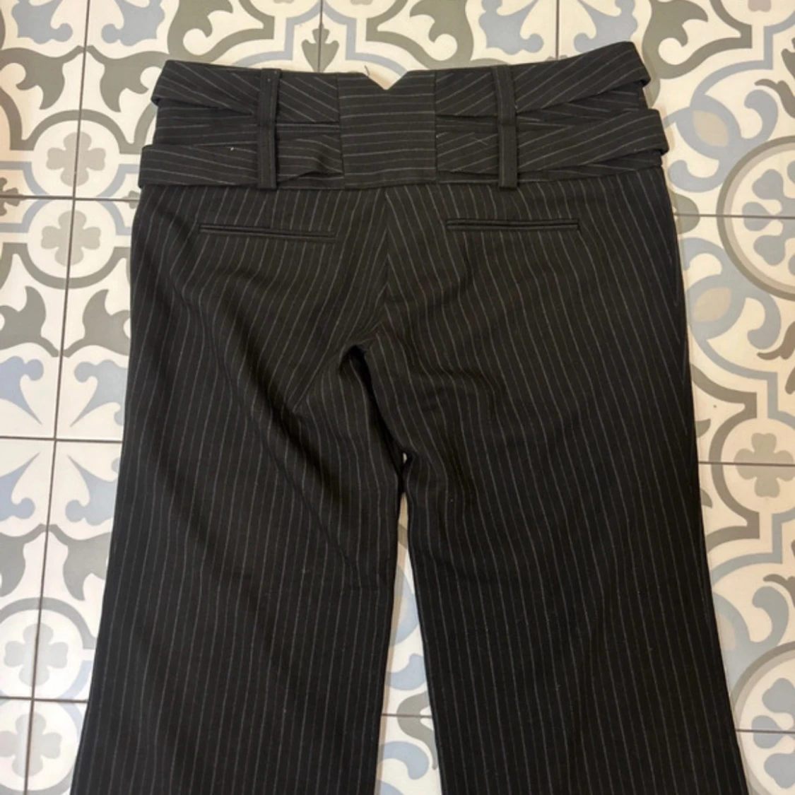 Lågmidjade kostymbyxor - 3