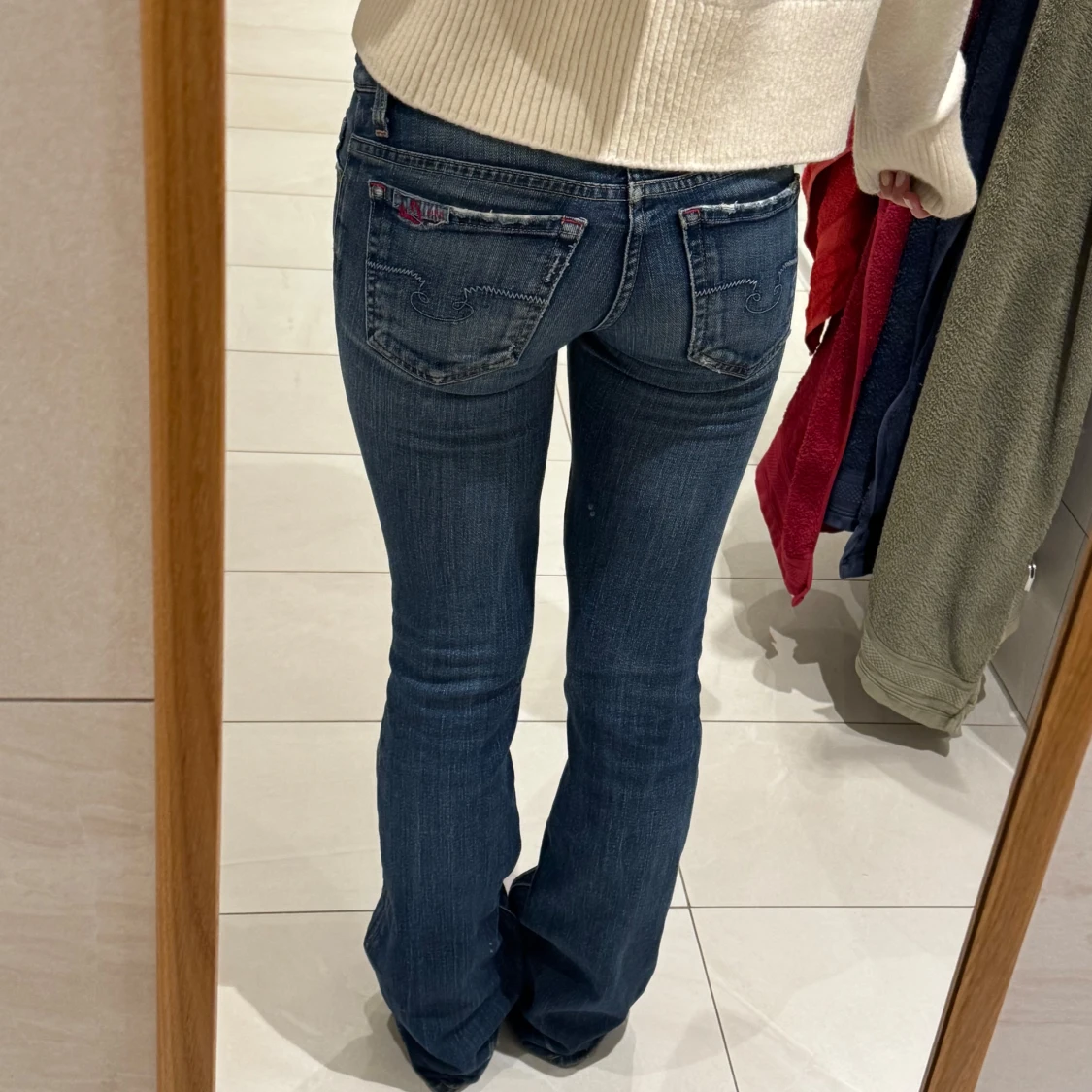 Lågmidjade jeans - 4