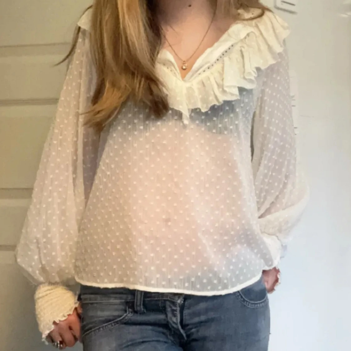 Kräm vit blus!🩷 - 1