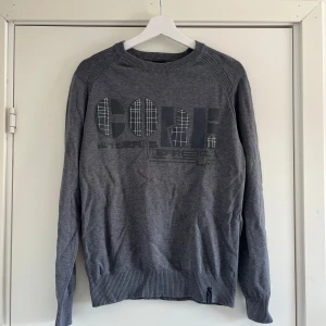 Unik Jack & Jones tröja - Tja, säljer en unik tröja från Jack n Jones, riktigt snygg! Storlek M men sitter som en S, hör gärna av er vid funderingar👍