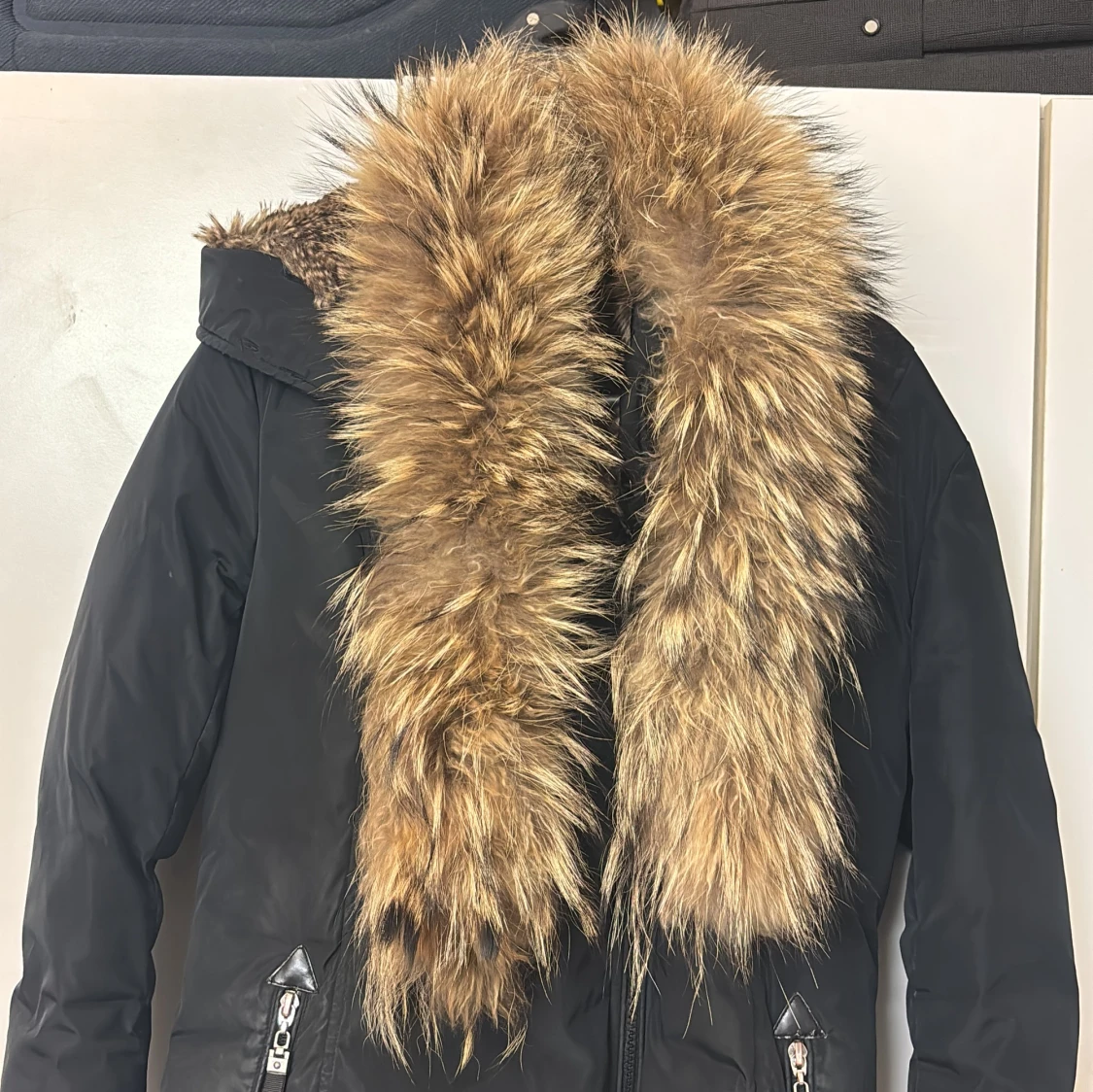 Svart vinterjacka från Hollies - 3