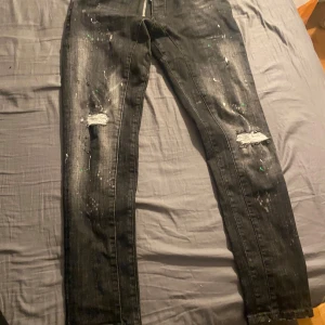  Dsquared2 jeans - Riktigt feta dsq jeans storlek 48