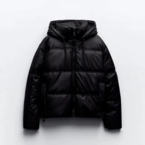 Vinterjacka zara - Använd 3 gånger ca