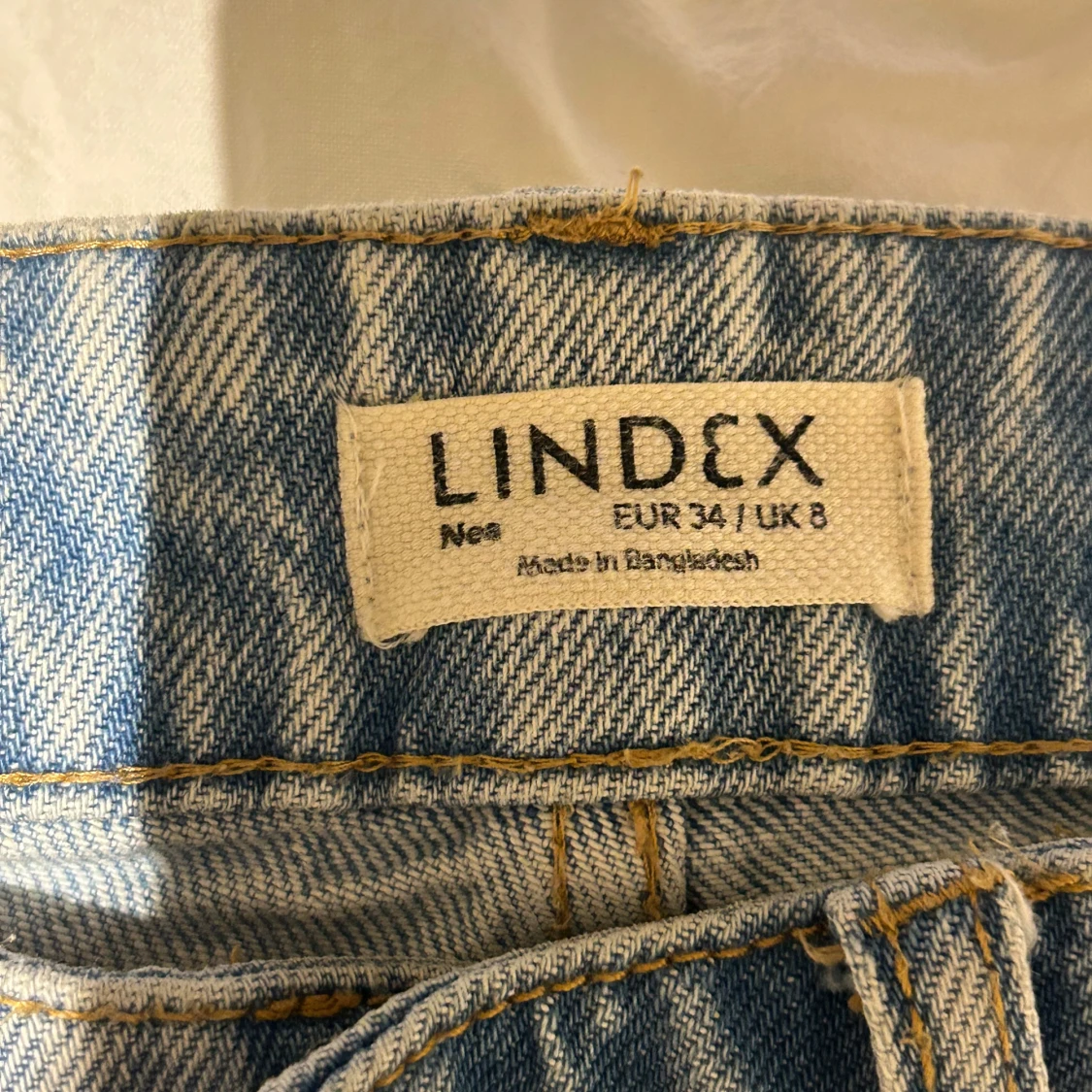 Ljusa jeans från Lindex - 91