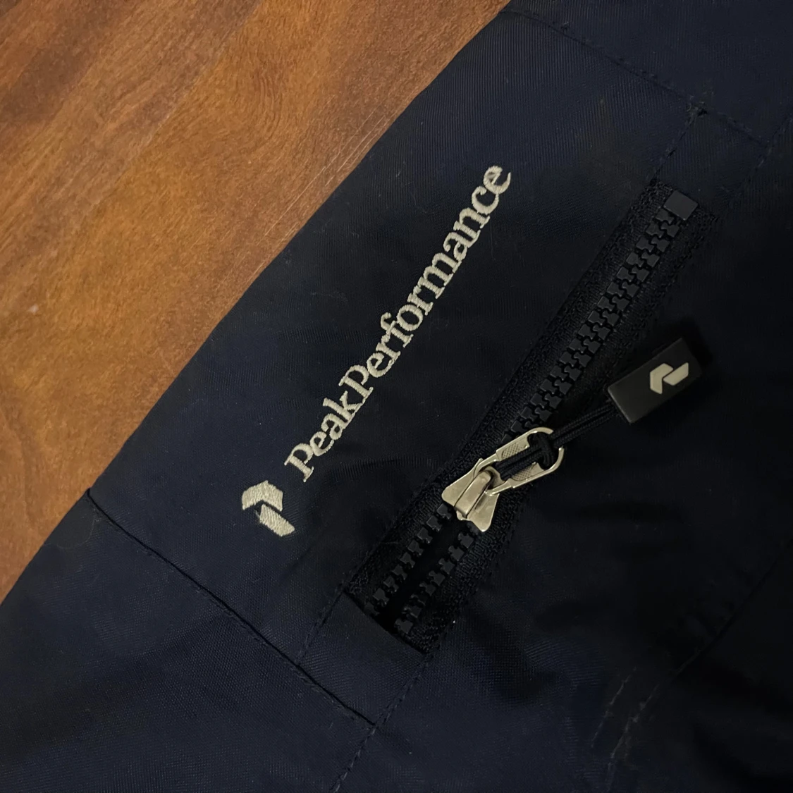 Mörkblå parkajacka från Peak Performance - 91