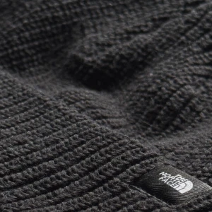 north face beanie - extremt fet north face beanie passar perfekt till vintern och är riktigt stilren5️⃣9️⃣🤘helt ny bara provad🗣️🗣️
