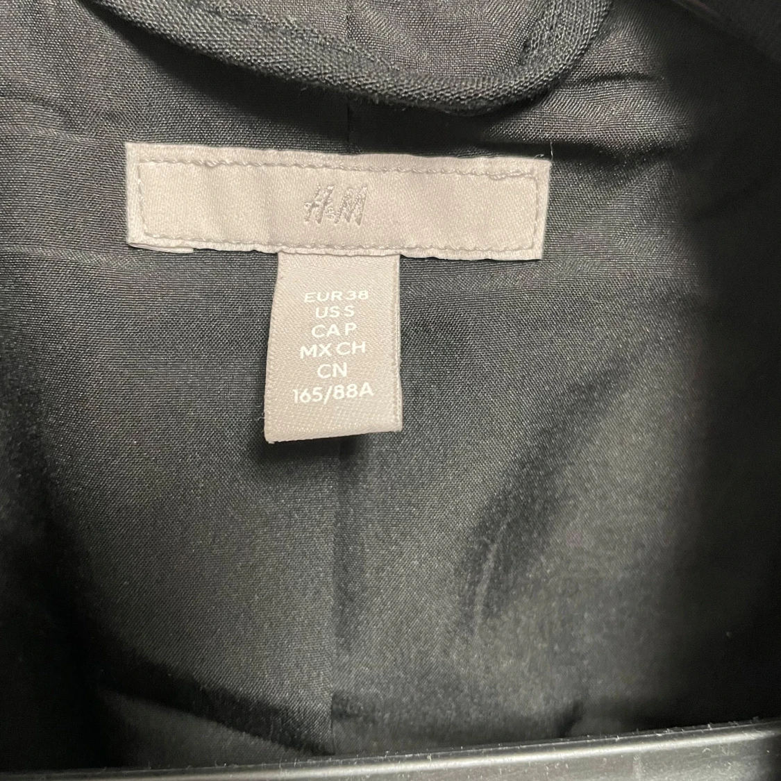 Svart kavaj från H&M - 2
