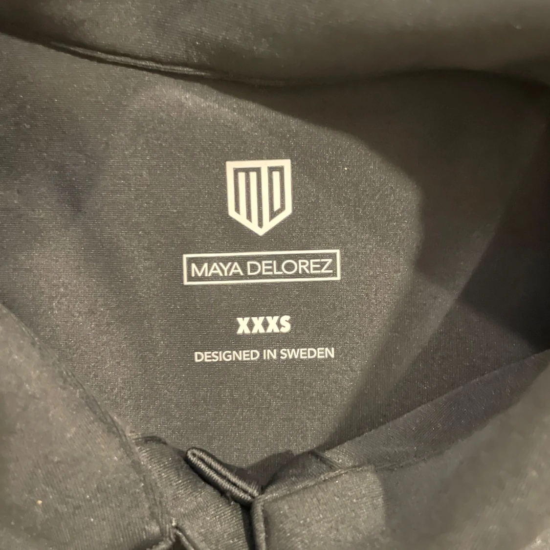 Grå pikétröja från Maya Delorez - 91