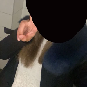 INTRESSEKOLL kappa med päls  - Bra skick Fin höstjacka  Mysig varm Trendigt cool