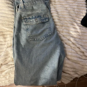 Jeans  - Ginatricot y2k jeans