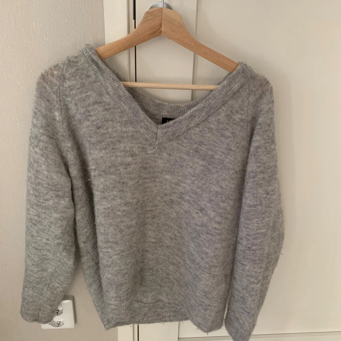 Grå tjocktröja i alpacka och ull - 90