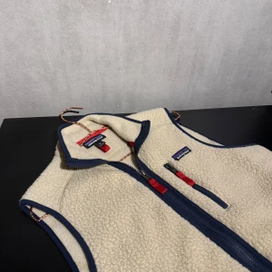 Patagonia väst - Intressekontroll! Skriiiiiv