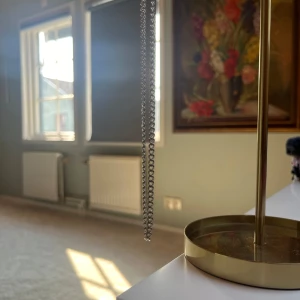 Silver halsband (kors ingår) - Silver halsband (kors ingår) sitter perfekt och är bekväm