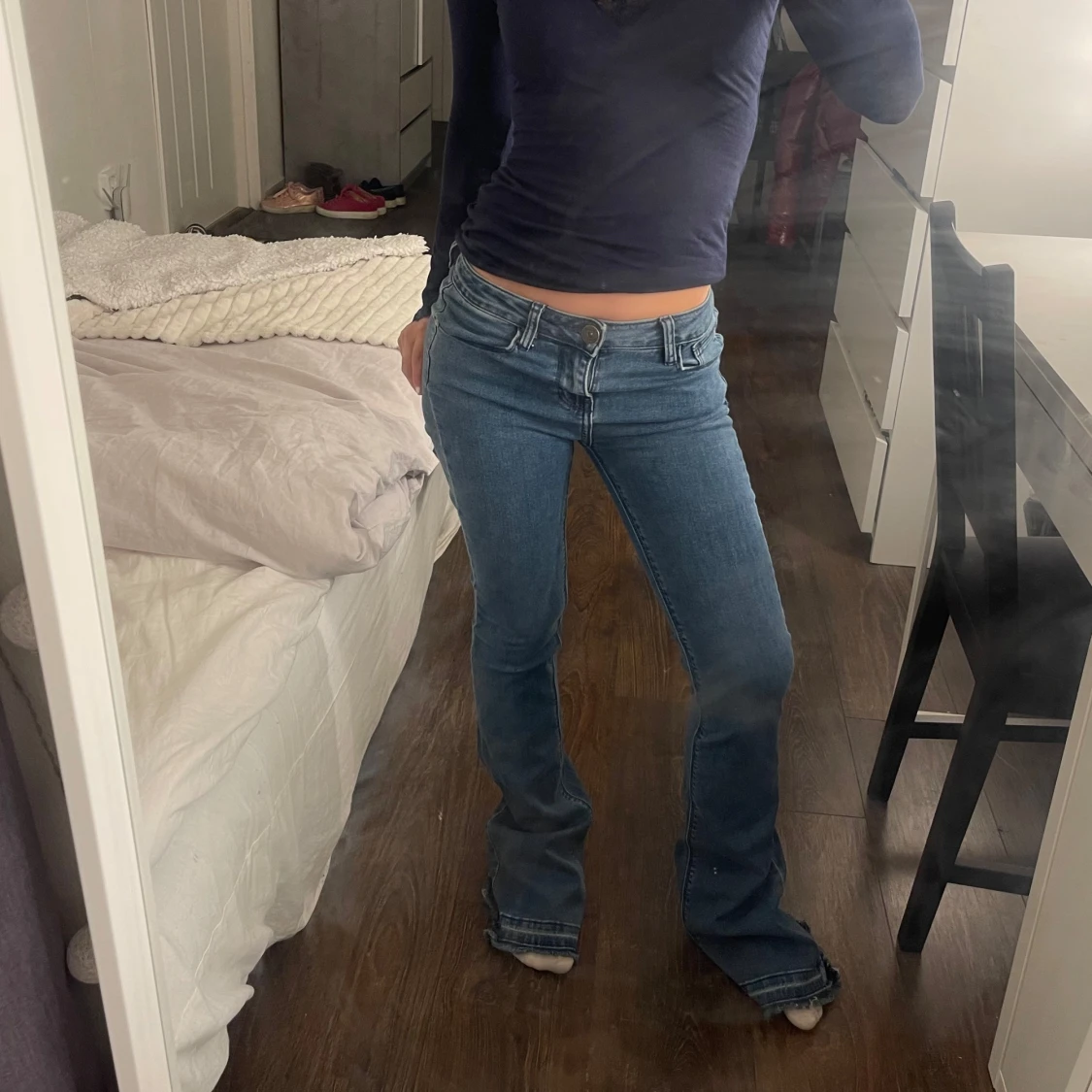 blå bootcut jeans - 3