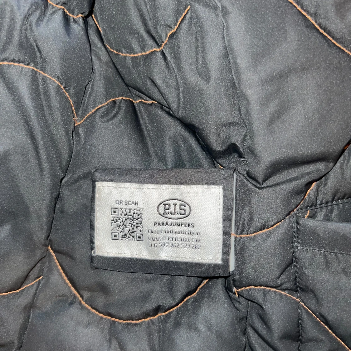 Svart jacka från Parajumpers - 4