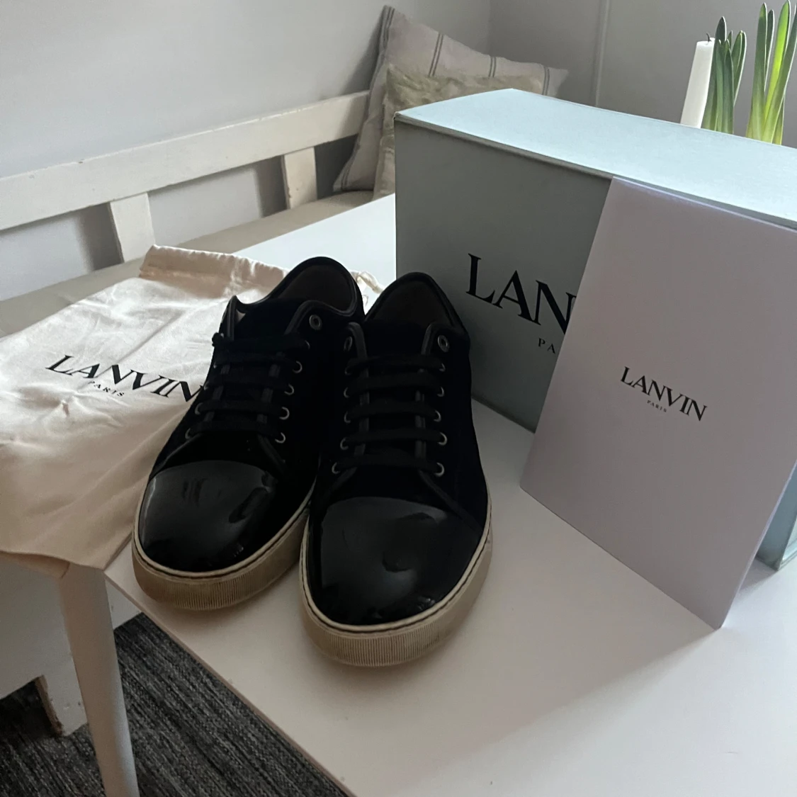 Svarta captoes från Lanvin - 2