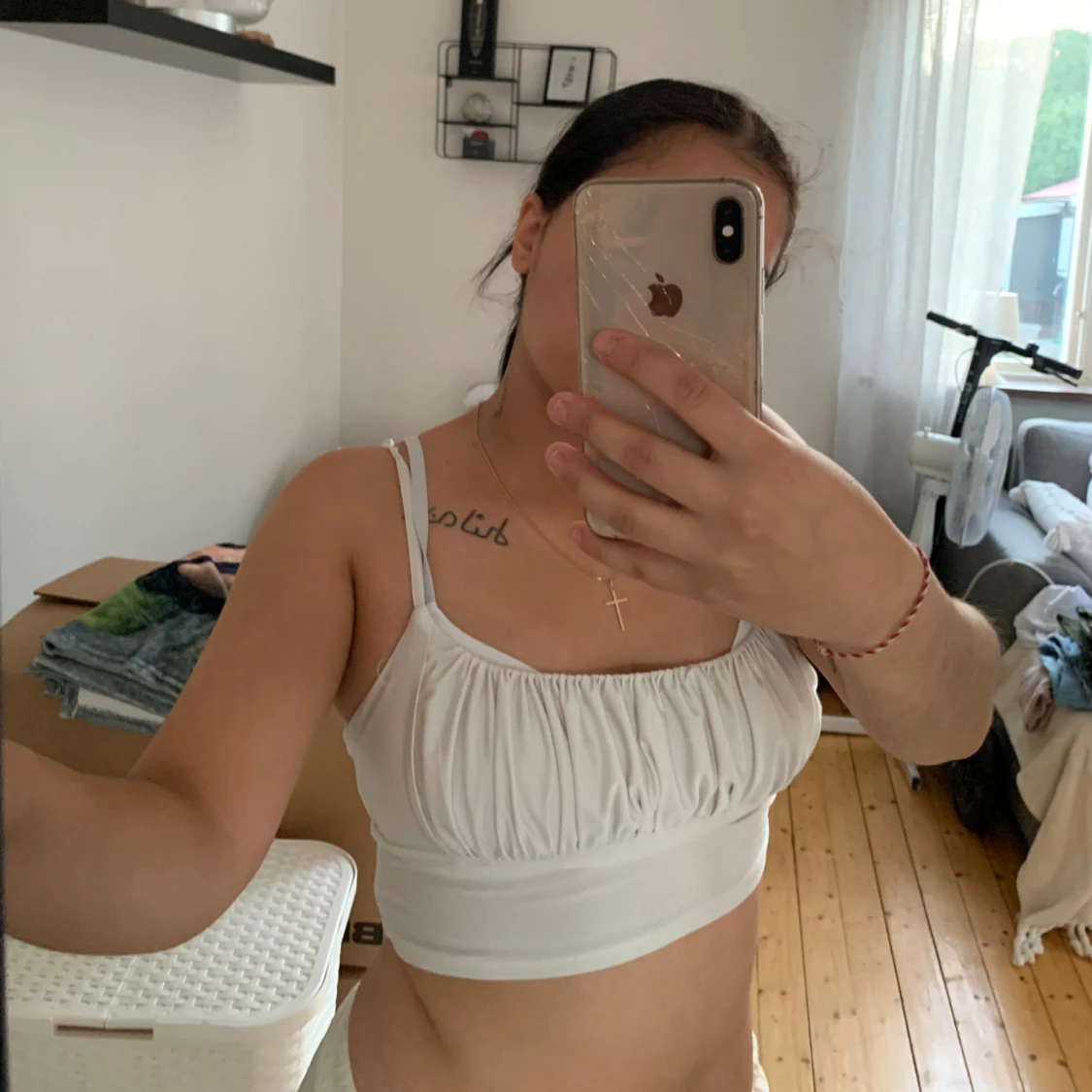 Vit/svart topp  - 90