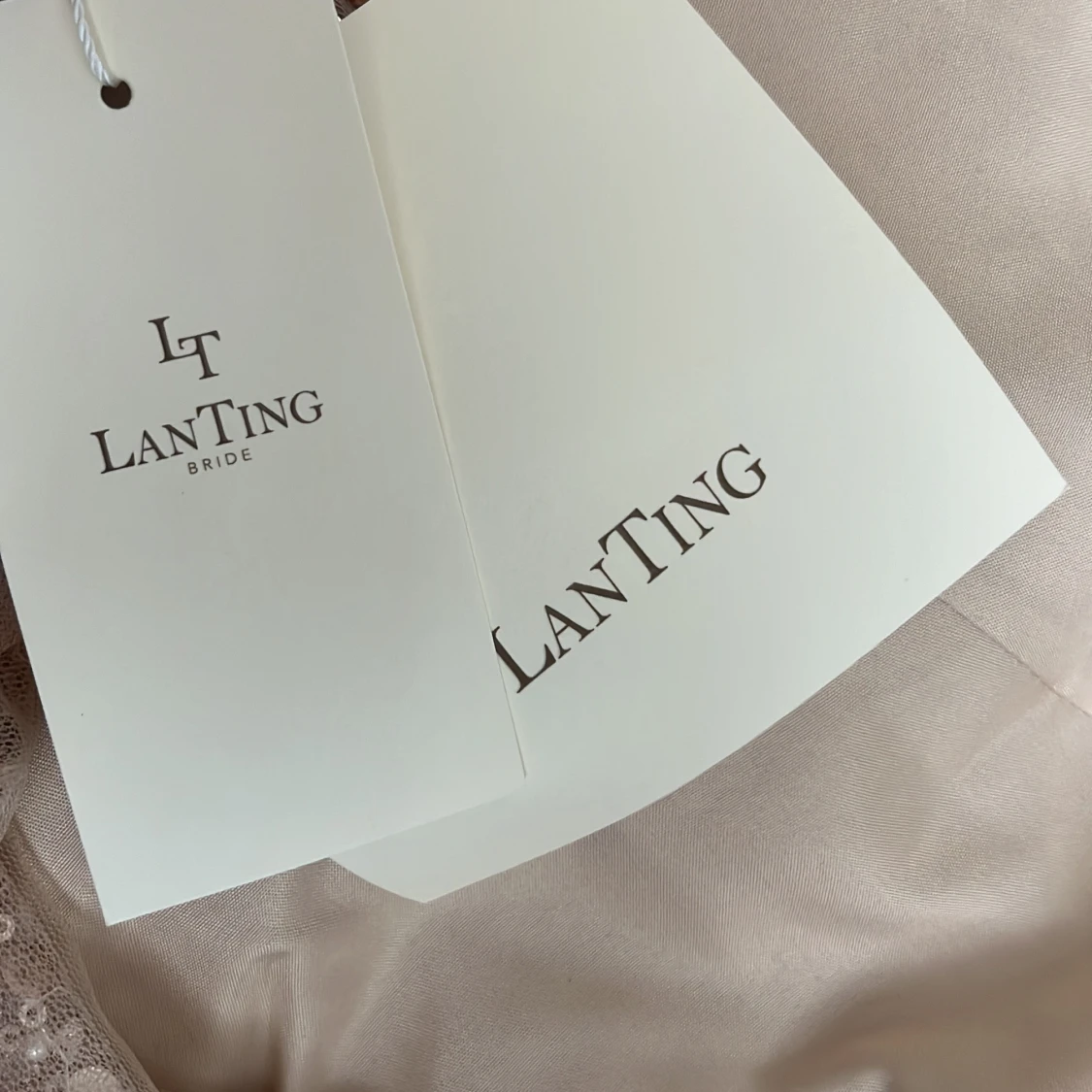 Sjöjungfru/ elegant klänning - 93