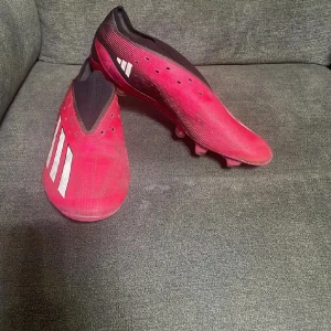 Adidas speed portal elite  - Använda Adidas speed portal men bra skick sitter perfekt i foten 