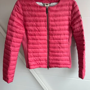 Rosa jacak Colmar - Fin sparsamt använd jacka från Colmar! 