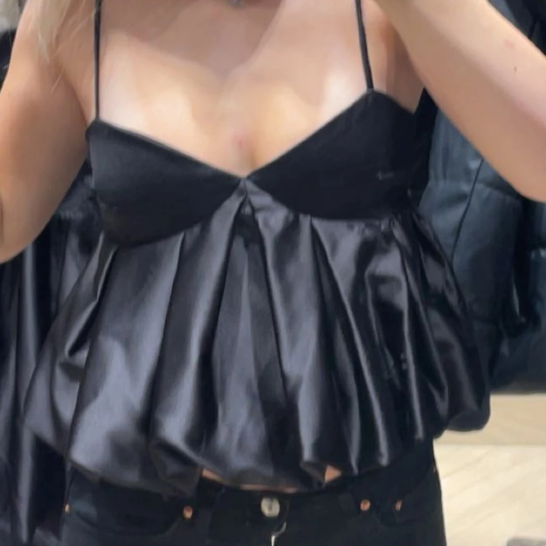 svart fest topp  - 1