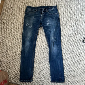 dondup jeans - trendiga dondup jeans i strl 33. för små för mig tyvärr! hör av er vid frågor!