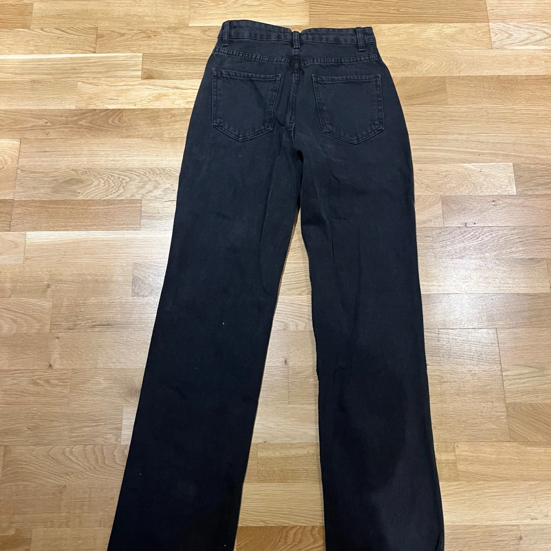 Svarta jeans från Dilvin - 4