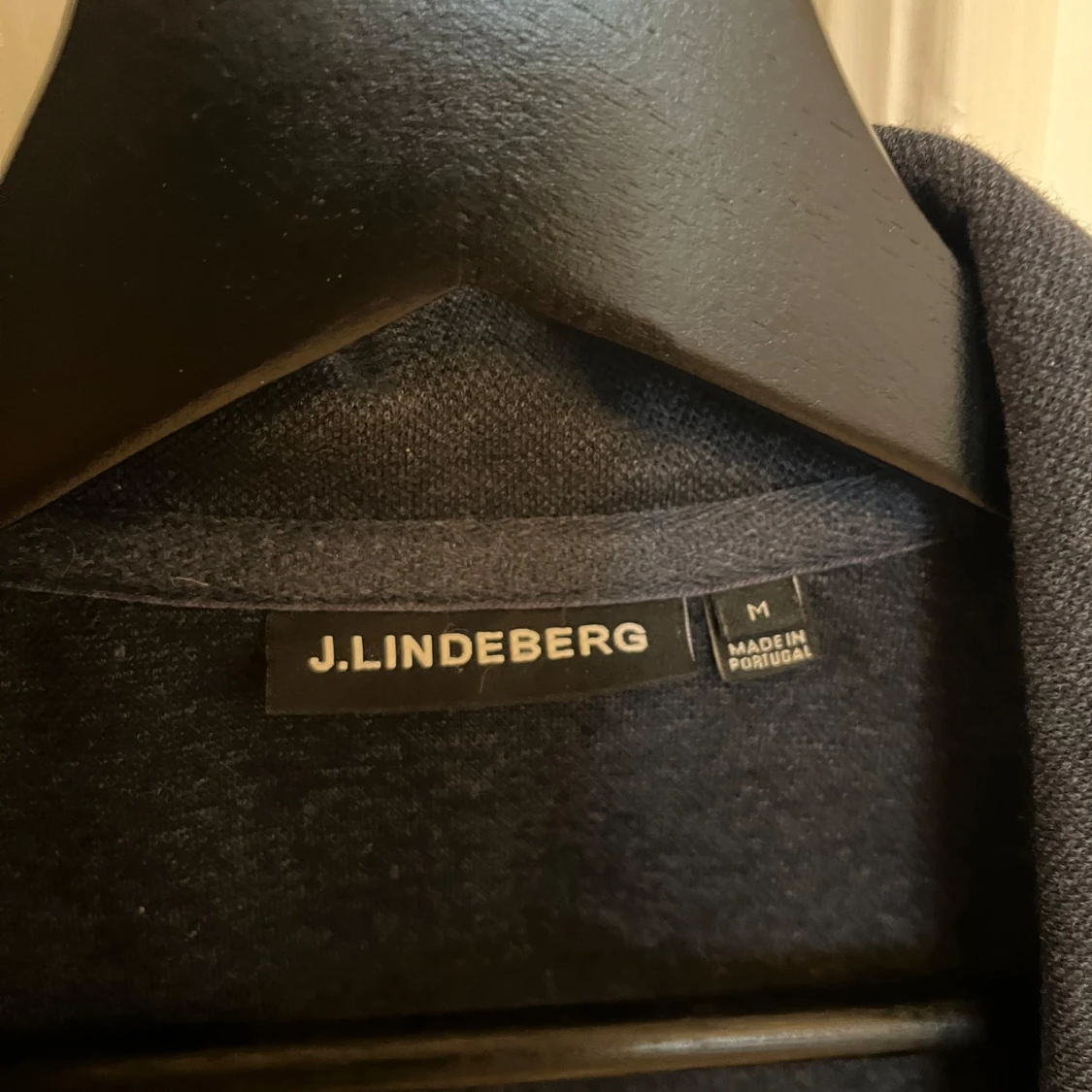 Mörkblå jacka från J.Lindeberg - 2