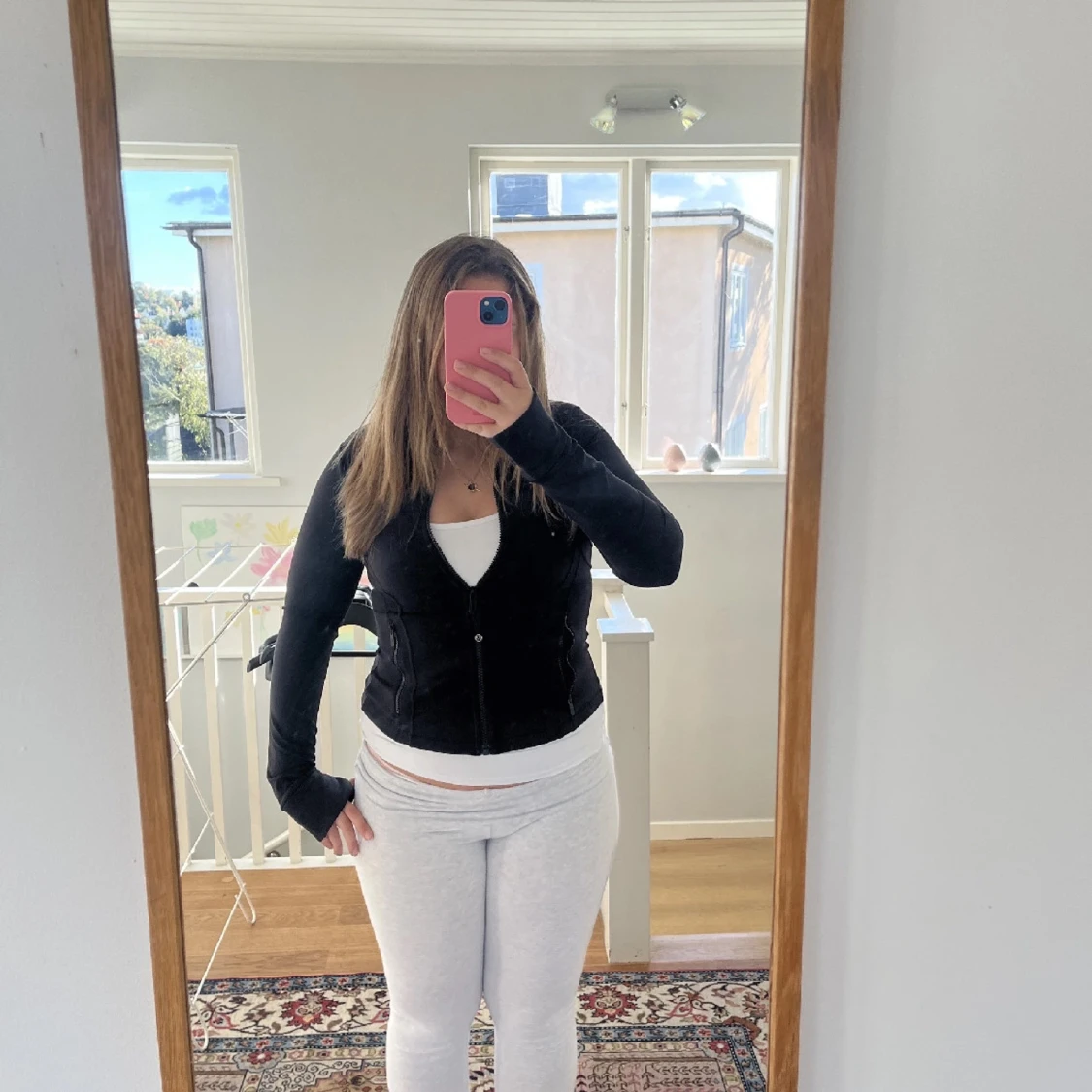 Svart träningsjacka från Lululemon - 90